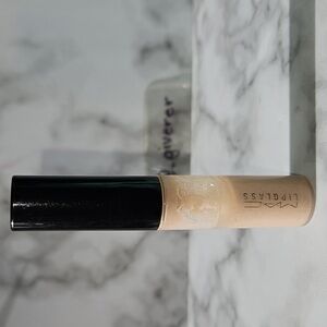 RUNWAY FAVE MAC LIPGLASS ORIGINAL SHADES & FORMULA